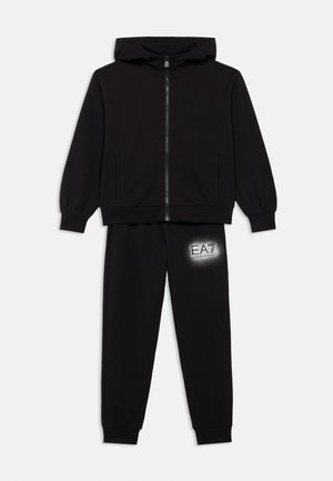 SET - Träningsset - black