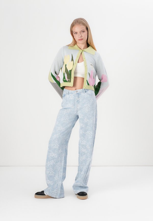 PCFELINE WIDE - Wide Leg2