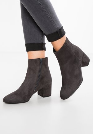 Enkelkaarsjes - dark grey