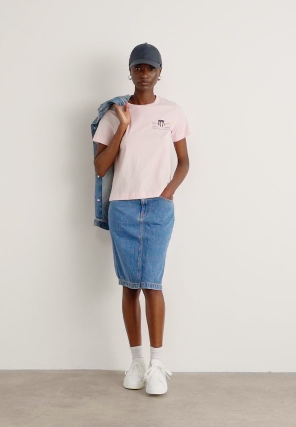 ARCHIVE SHIELD - Basic T-shirt - salmon2