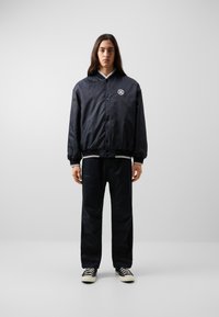 Converse RETRO CHUCK VARSITY JACKET - Bomberjacks - black