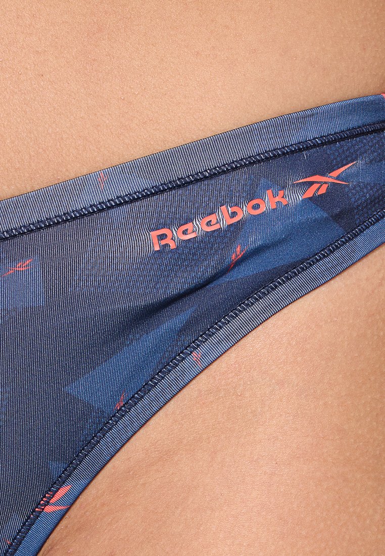 3 PACK