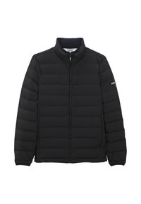 Doudoune noire avec un col haut, design matelassé horizontal, fermeture éclair sur le devant et branding discret sur la manche.
