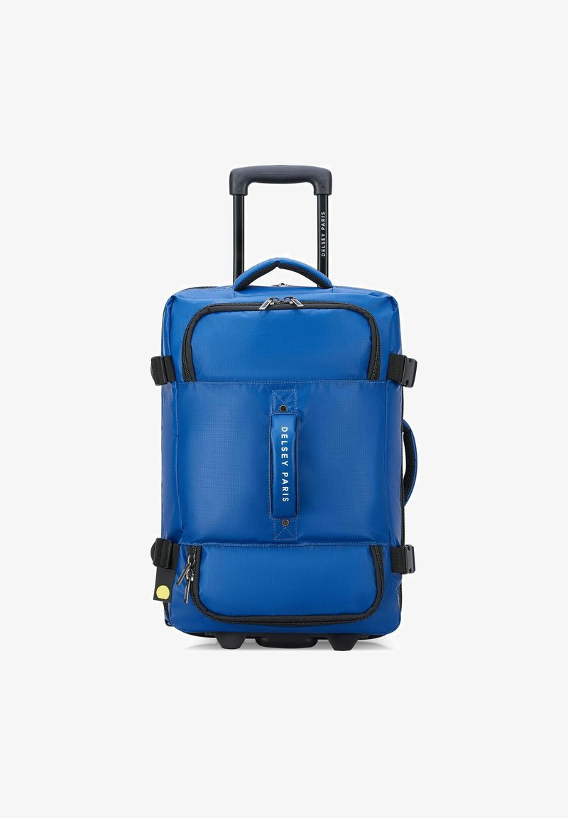 Sac à dos à roulettes bleu, fabriqué en tissu durable, doté d'une poche frontale zippée, de poignées noires et d'une étiquette de logo pour l'identification de la marque.