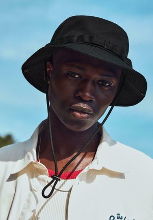 Bershka, BUCKET HAT - Pălărie - black