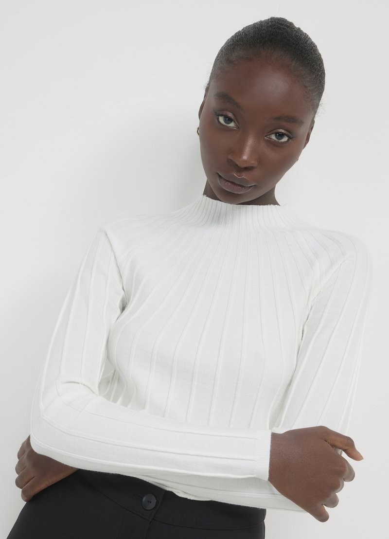 Calliope Pullover - bianco