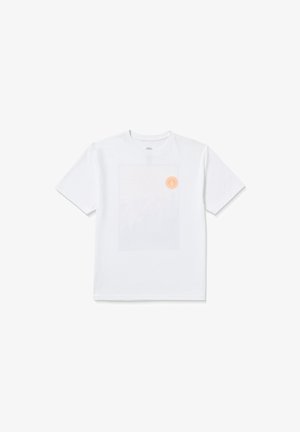 - T-shirt z nadrukiem