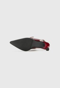 Billi Bi Avokkaat - dark red