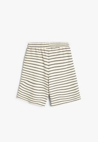 Gestreifte Shorts aus einem weichen, cremfarbenen Stoff mit schmalen dunkelgrauen Streifen. Elastischer Bund, knielanger Schnitt und ein einfaches Design.