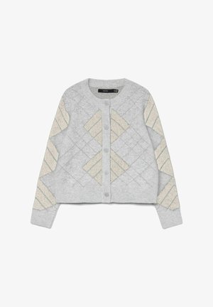 Helehall kardigan, millel on beežid teemantmustrid, pehmest materjalist, ümmarguse kaeluse ja nagade sulgemisega esiosas.