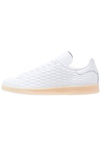 adidas Originals Tenisky - white