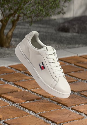 ARCHIVE 98 - Trainers - ecru