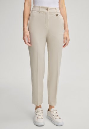 PETUNIA - Chino - beige ecru