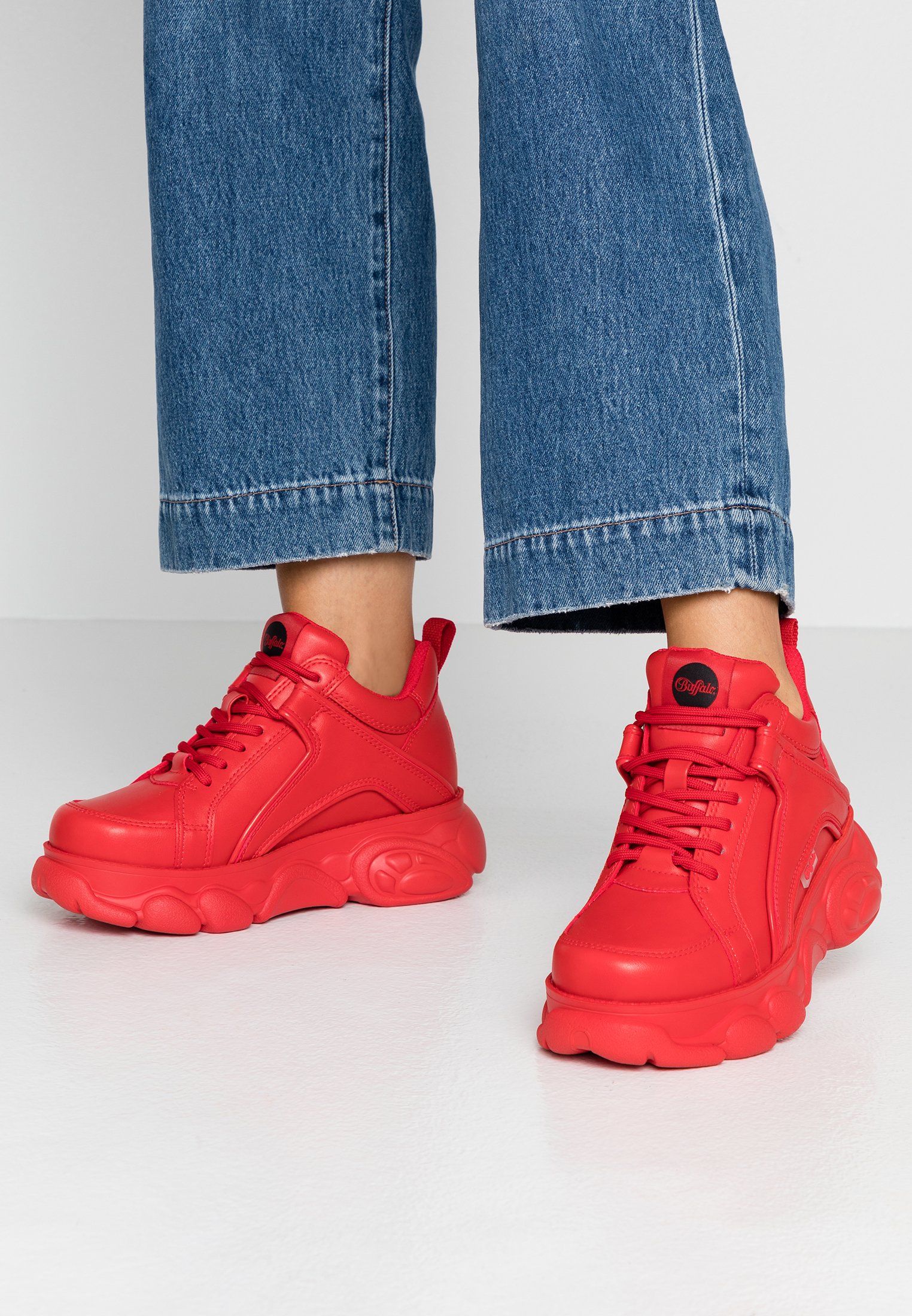 Buffalo CORIN Joggesko red Zalando.no Buffalo CORIN Joggesko red Zalando.no