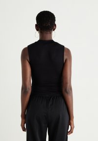 Noisy May NMGOYA KNOT - Top - black