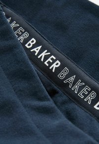 Baker by Ted Baker BAKER BY TED BAKER PINK LOGO HOODIE - Kapucni - navy