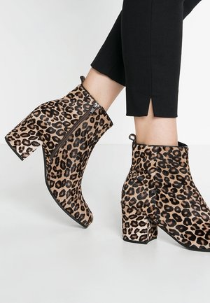 Bottines - camel