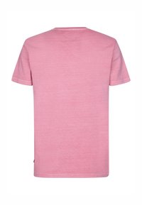 Rosa T-Shirt mit kurzen Ärmeln, gefertigt aus weichem Stoff. Verfügt über einen runden Ausschnitt und eine schlichte, glatte Textur ohne Muster oder Akzente.