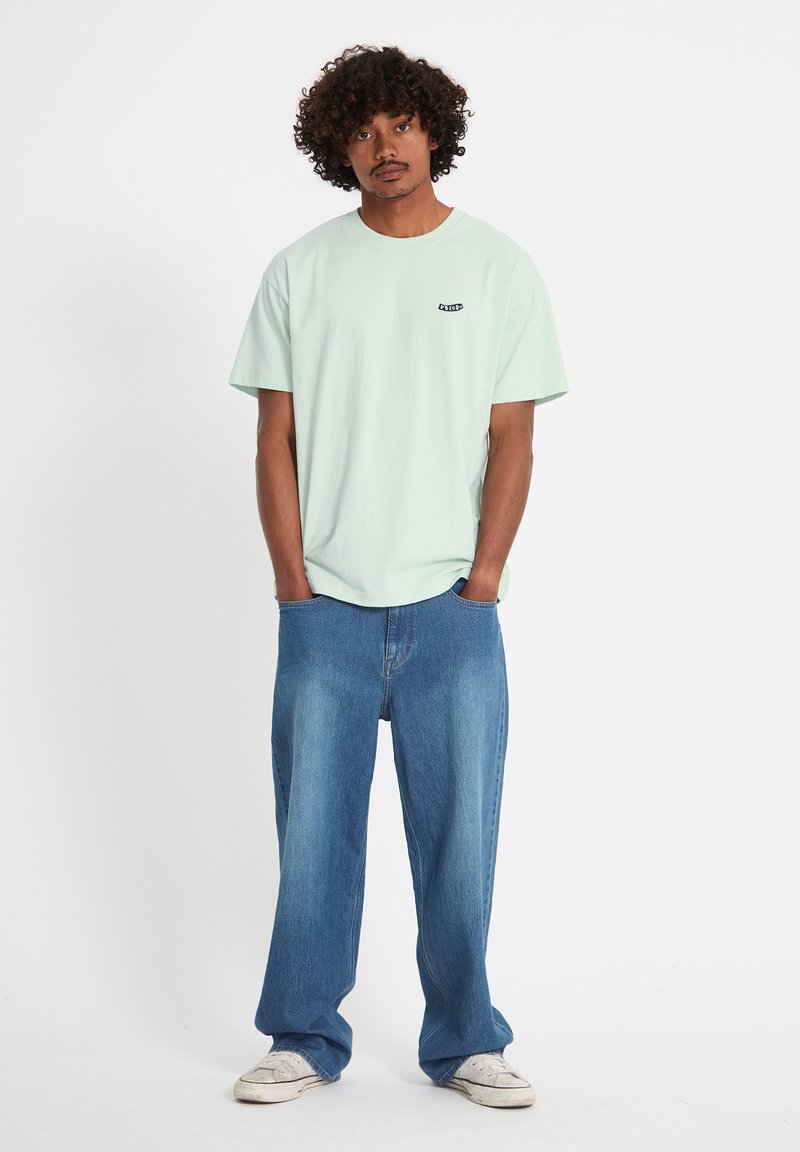 Camiseta básica