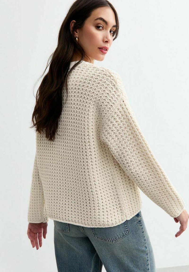 New Look MOSS STITCH CREW-NECK Jersey de punto off white/crema