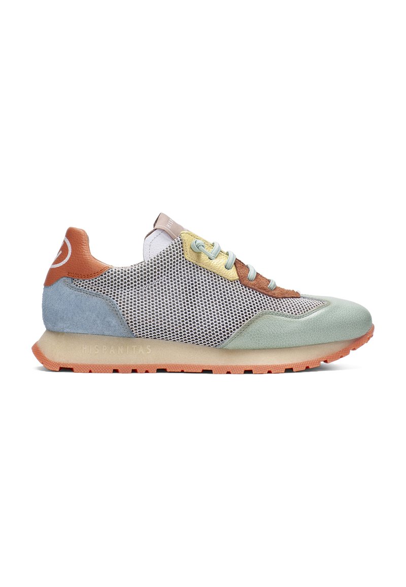 Multicolor Sneaker aus Mesh- und Wildledermaterialien, mit grauen, mintgrünen, hellbraunen und orangefarbenen Akzenten. Leichte Sohle mit strukturierten Mustern.