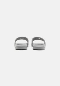 Calvin Klein Jeans SLIDE MONOGRAM  - Ciabattine - formal grey/mushroom