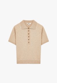 Beige kortärmad polo med krage, fem bruna knappar på framsidan och ribbade detaljer i nederkant. Mjukt, strukturerat stickat material.