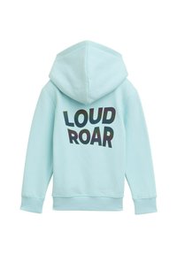 Jasnoniebieska bluza z kapturem, z napisem "GŁOŚNY RYK" w grubych czarnych literach na plecach. Miękka tkanina, ściągacze na rękawach i u dołu.