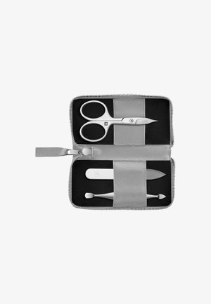 ZWILLING BEAUTY MANICURE PEDICURE SET 3 PCS WITH COMBINATION NAIL SCISSORS - Negleredskab - grey