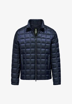 Podszewkowana granatowa kurtka o pikowanej konstrukcji, wysoki kołnierz i pełny zamek błyskawiczny z przodu. Gładka, błyszcząca faktura z długimi rękawami i bez widocznych logo.