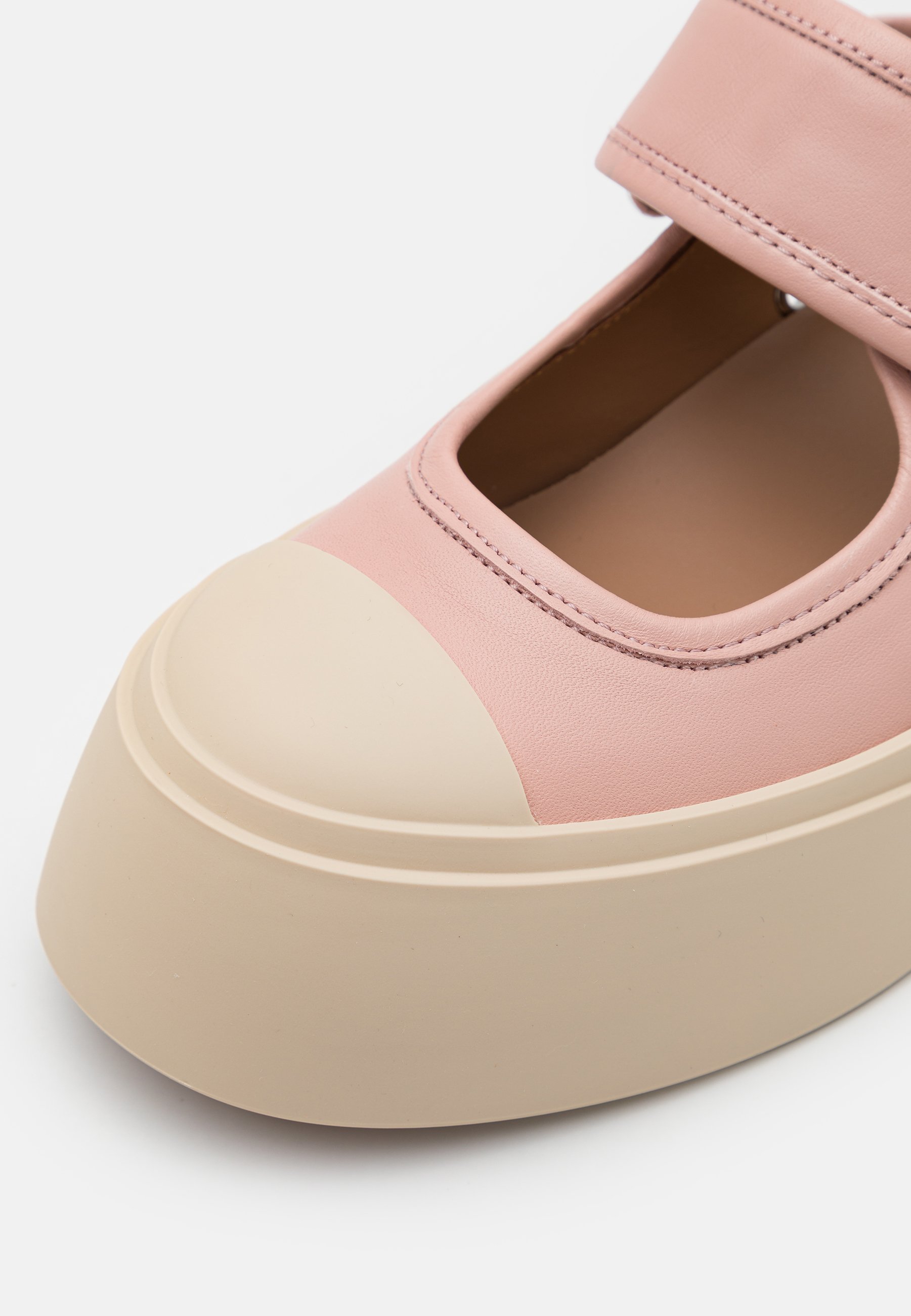 フラットシューズ Mary Jane Ballerinas - Marni - Leather - Pink MARNI MARY JANE SHOES IN LEATHER WITH EMBOSSED BOW