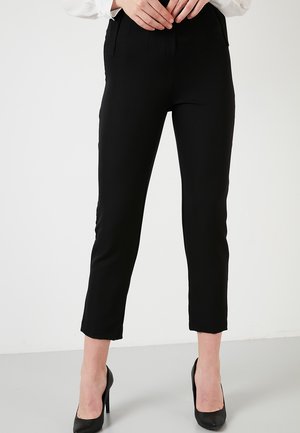 Pantaloni - black