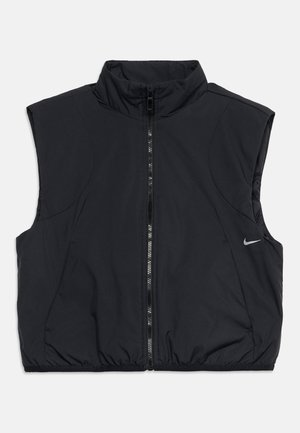 Μαύλο αμάνικο γιλέκο με φερμουάρ και ψηλό γιακά, με μικρό λευκό λογότυπο στην αριστερή πλευρά κοντά στη μασχάλη.