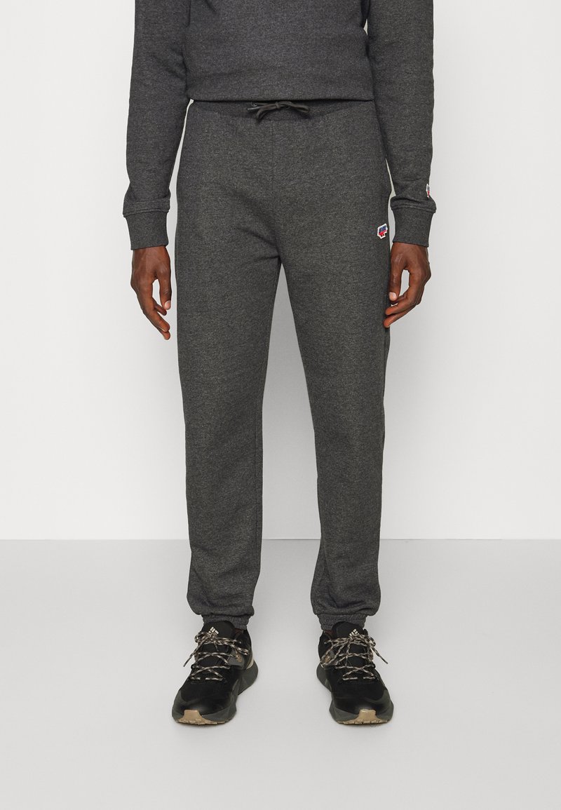 Herren Shirts | Hi-Tec PITCHERS Jogginghose charcoal/dunkelgrau - CD55340 Herren Shirts | Hi-Tec PITCHERS Jogginghose charcoal/dunkelgrau - CD55340