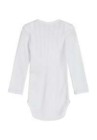 Weißer Langarm-Body mit einem strukturierten Rautenmuster, runder Ausschnitt und Druckknopfverschluss am Boden. Aus weichem Strickmaterial.