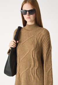 ONLY ONLLEISE LOOSE HIGHNECK  - Trui - tannin melange