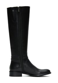 Stivale in pelle nera fino al ginocchio con zip laterale, tacco piatto e dettagli cuciti attorno alla caviglia. Texture liscia con dettagli minimi.