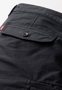 Thumbnail Image 8