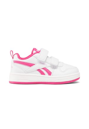 Witte Reebok sneakers met twee roze klittenbandsluitingen, roze accenten op de zool, het logo en de stiksel. Ronde neus en gestructureerde bovenkant.