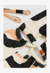 Unausgewählt, brown cream