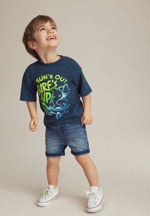 Next SHORT SLEEVE CHARACTER - T-Shirt print - navy shark