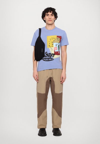Kidsuper TEE - Printtipaita - blue