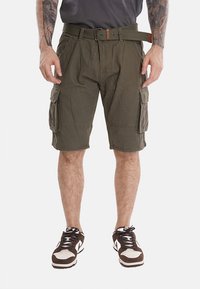 Pantaloni cargo verde oliva con passanti per cintura, molteplici tasche laterali e vestibilità comoda. Realizzati in un tessuto resistente con una finitura textured.