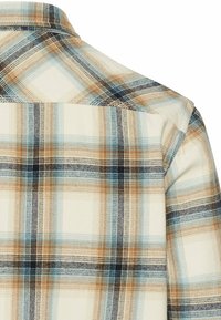 Geruit overhemd in crèmekleur, met blauwe, oranje en zwarte ruiten. Zachte stof met een gladde textuur en een knoopsluiting bij de kraag.