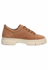 Brązowe zamszowe sneakersy z białą gumową podeszwą, sześcioma oczkami i zaokrąglonym noskiem. Posiadają detale jakości szycia oraz wyściełany kołnierz.