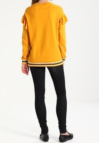 Jennyfer Sudadera - yellow