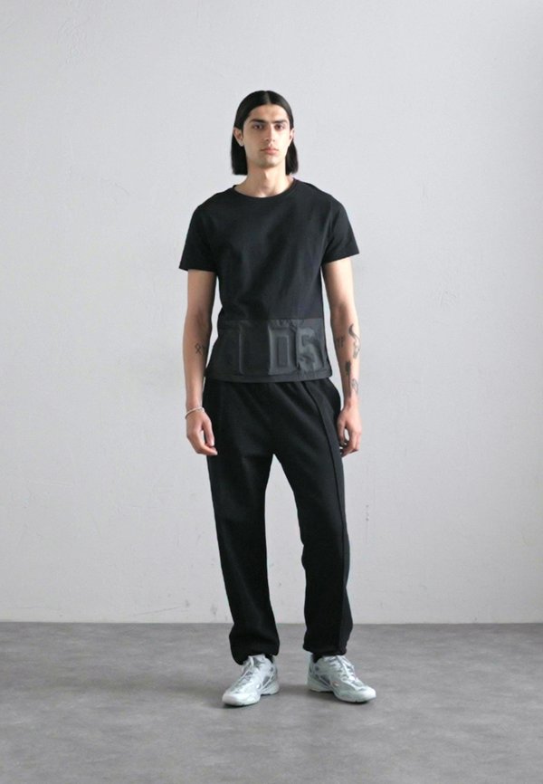 LOUNGE LOGO  - Tracksuit bottoms4