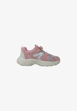 Scarpa da ginnastica per bambini rosa e grigia con suola bianca, tessuto a rete, lacci e cinturino in velcro su sfondo bianco.