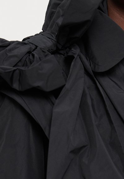 Viktor&Rolf DRAPE BOW  - Trentšmantel - black