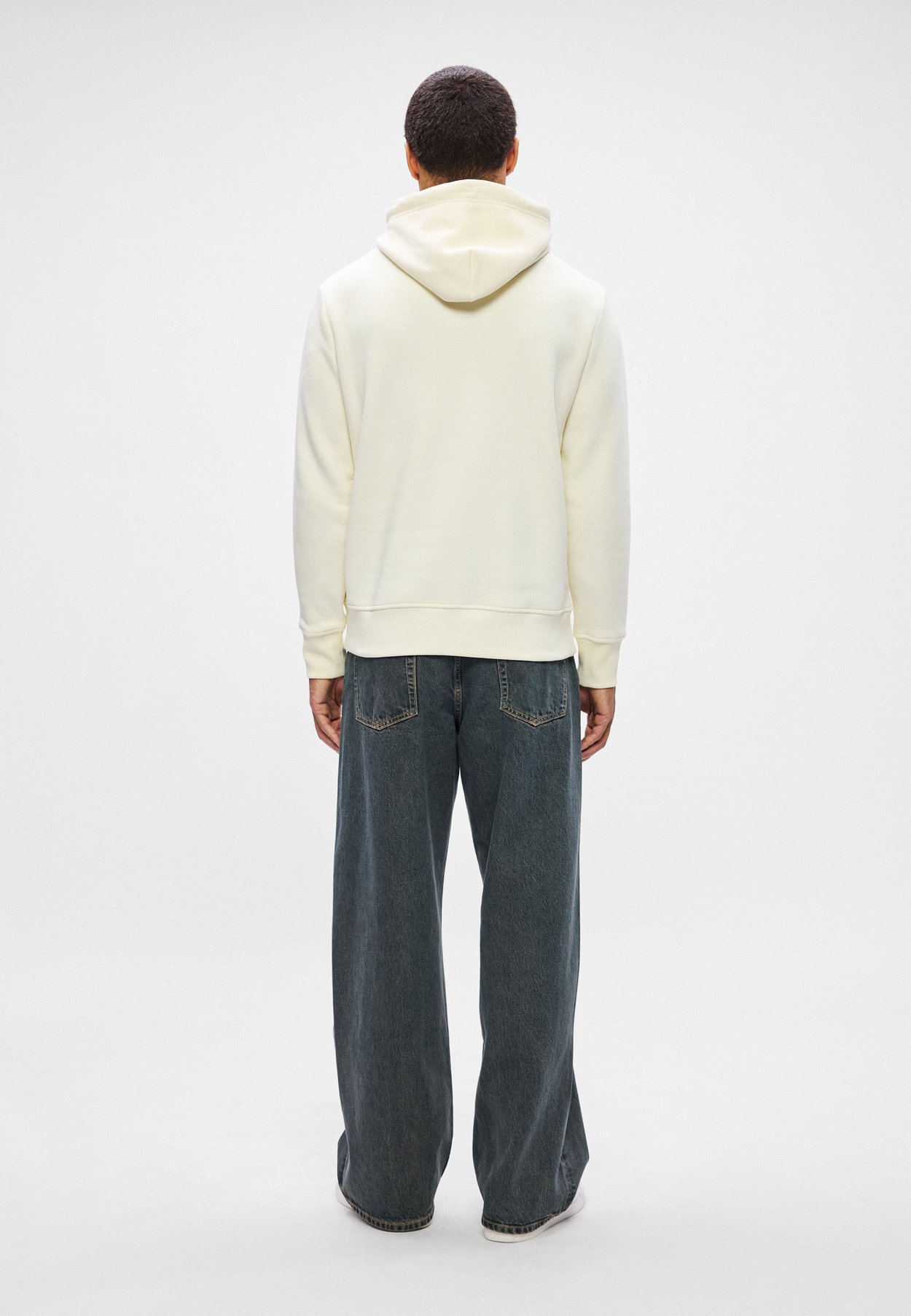 GRAPHIC HOODIE